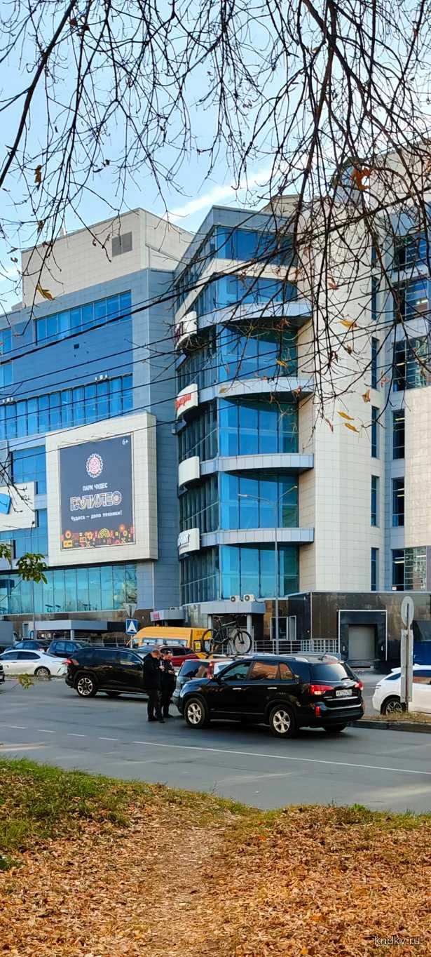 Авария около Индиго. Поворот на радиорынок